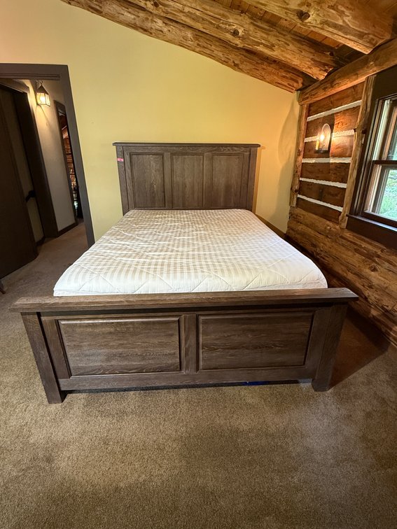 Queen size bed