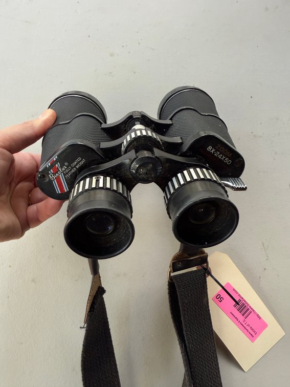 Binoculars 