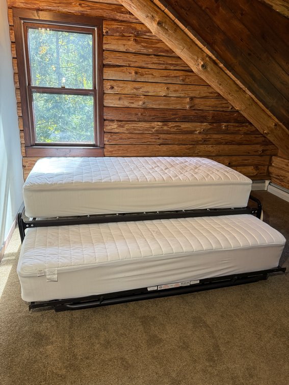 Single bed with hideaway 