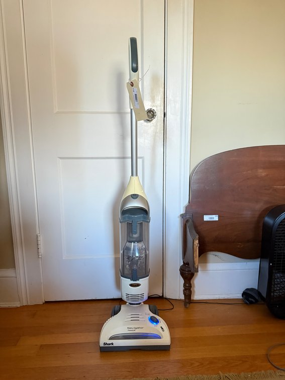 Shark rechargeable vacuum TESTED