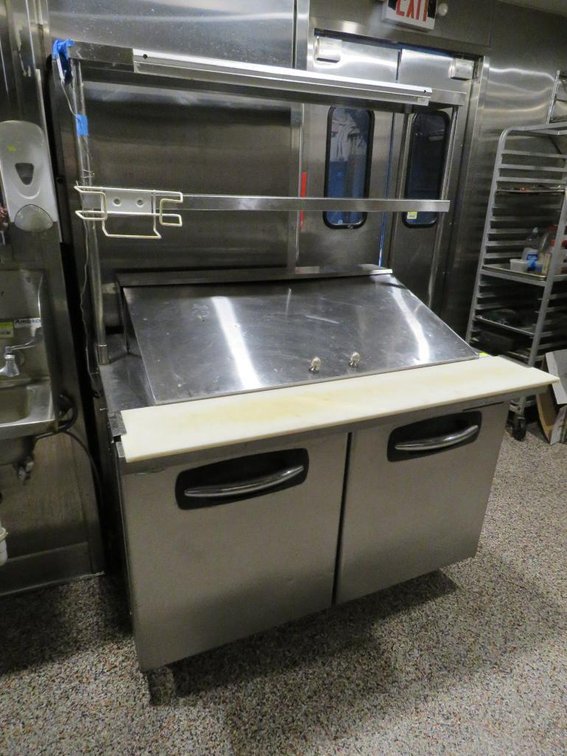 AdvantEdge 48.75" Refrigerated Prep Table on Wheels, Model SMP48-18, 115V