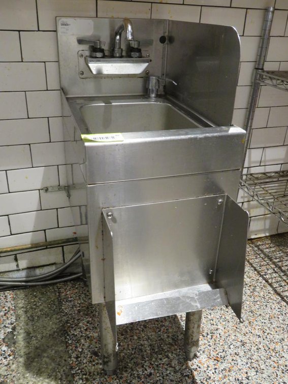Glas Tender SS Underbar Sink with Faucet, 12"x19"