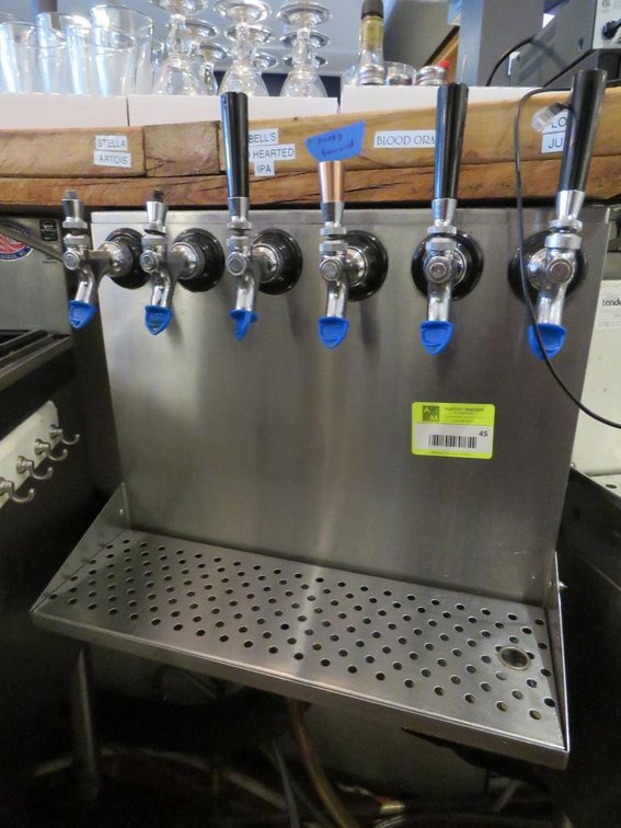 SS 6 Tap Dispensing Station 18"x6"x14.5" with Drip Tray