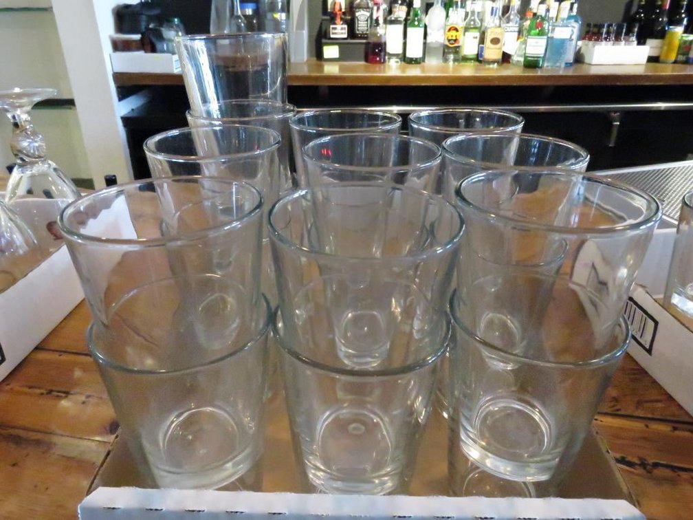 19 Pint Glasses