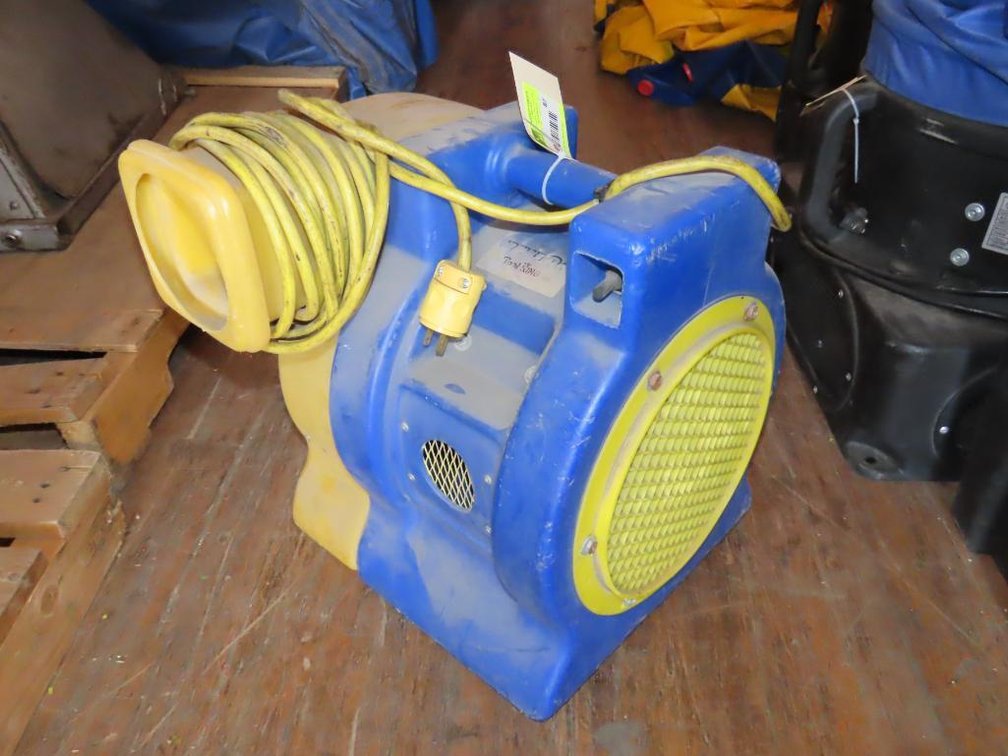Tool King Air Eagle Pro Blower