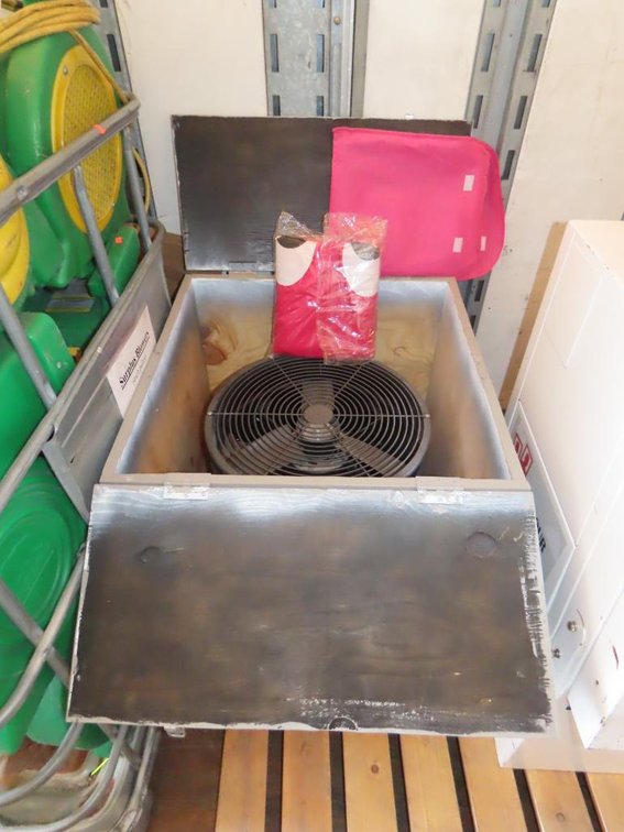 Skydancer Style Blower on Box with Wheels