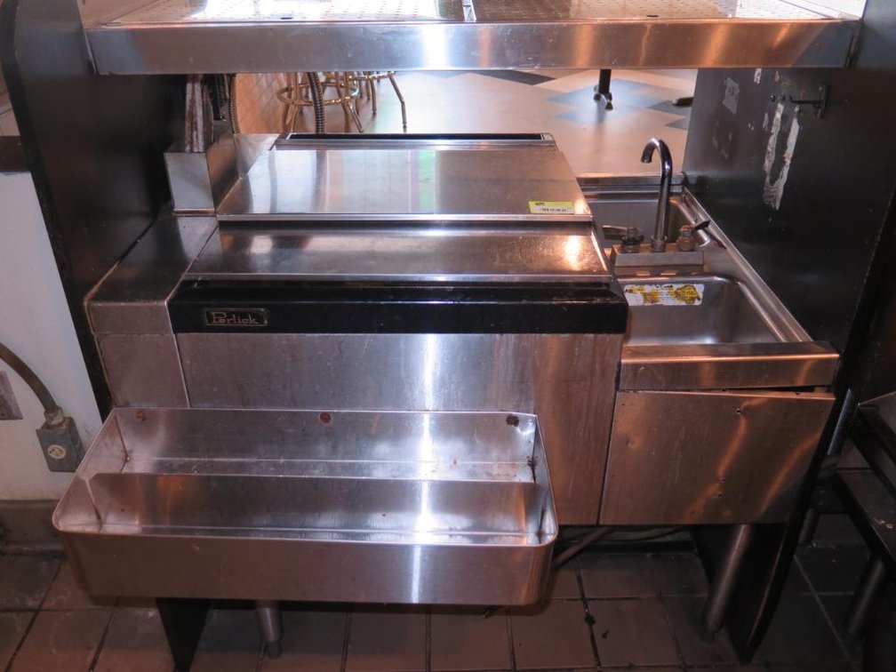 Perlick SS Underbar Pass Thru Ice Bin 24"x32", Double Sink 12"x32", 24" Double Speedrail