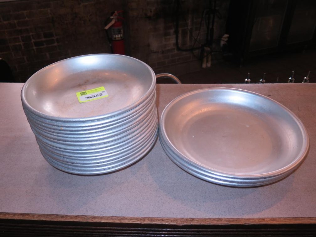 19 Aluminum Bowls (3 - 14" and 15 - 12")