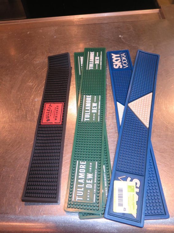 5 Assorted Bar Mats