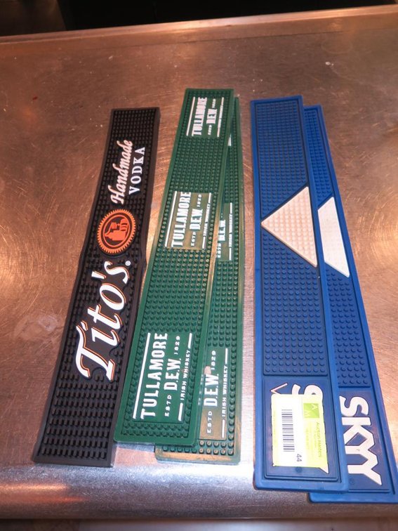 5 Assorted Bar Mats