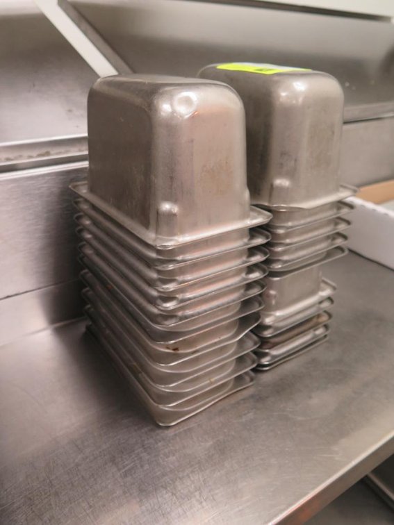 20 SS 1/9 Pans, 4" Deep
