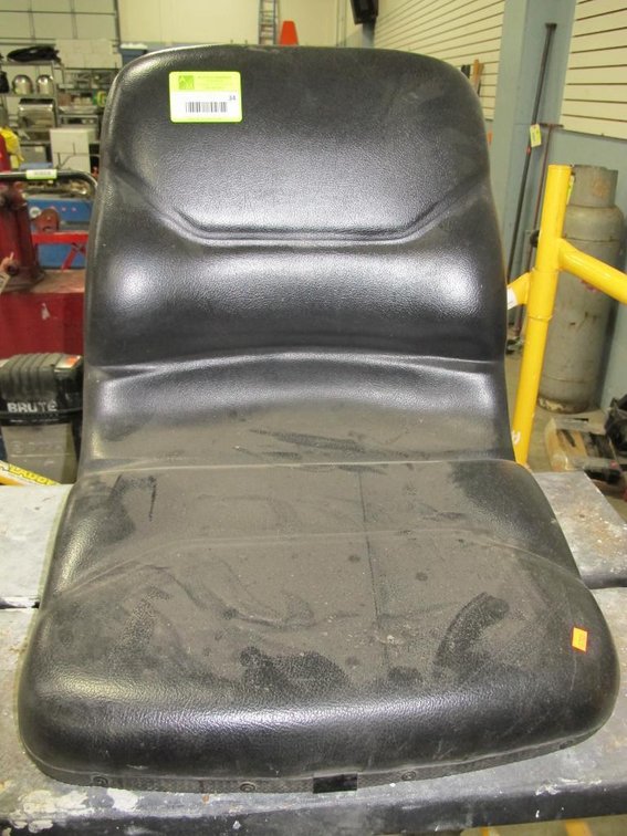 Contoured Metal Pan Seat