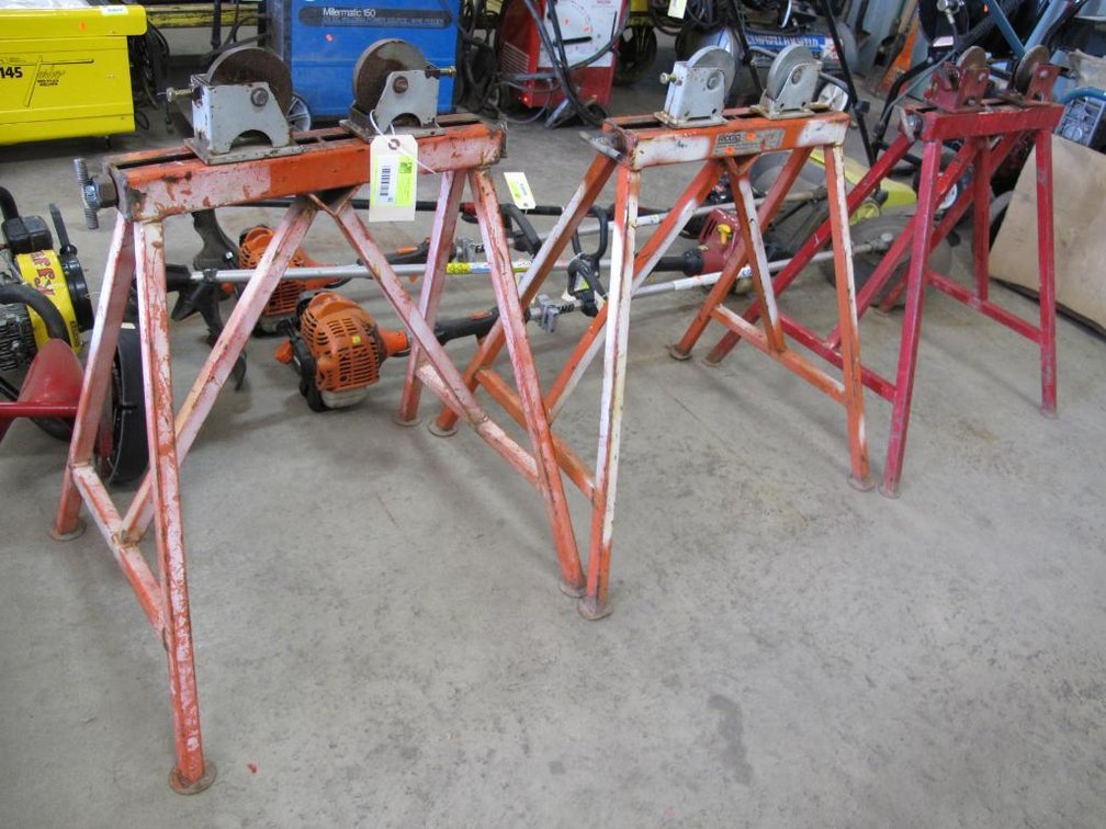 3 Adjust-A-Roll Pipe Stands