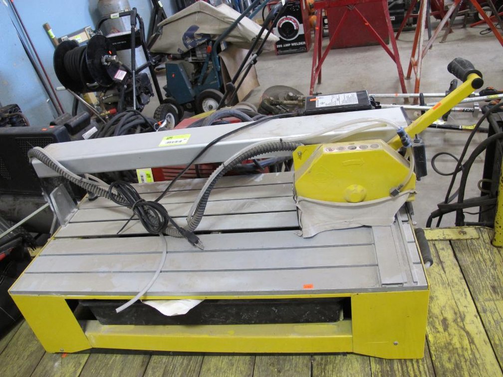 Bridge Saw, 1.5 HP, 8" Blade, 5/8" Arbor