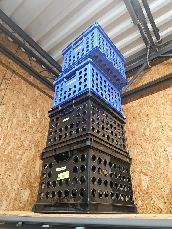 4 Poly Crates