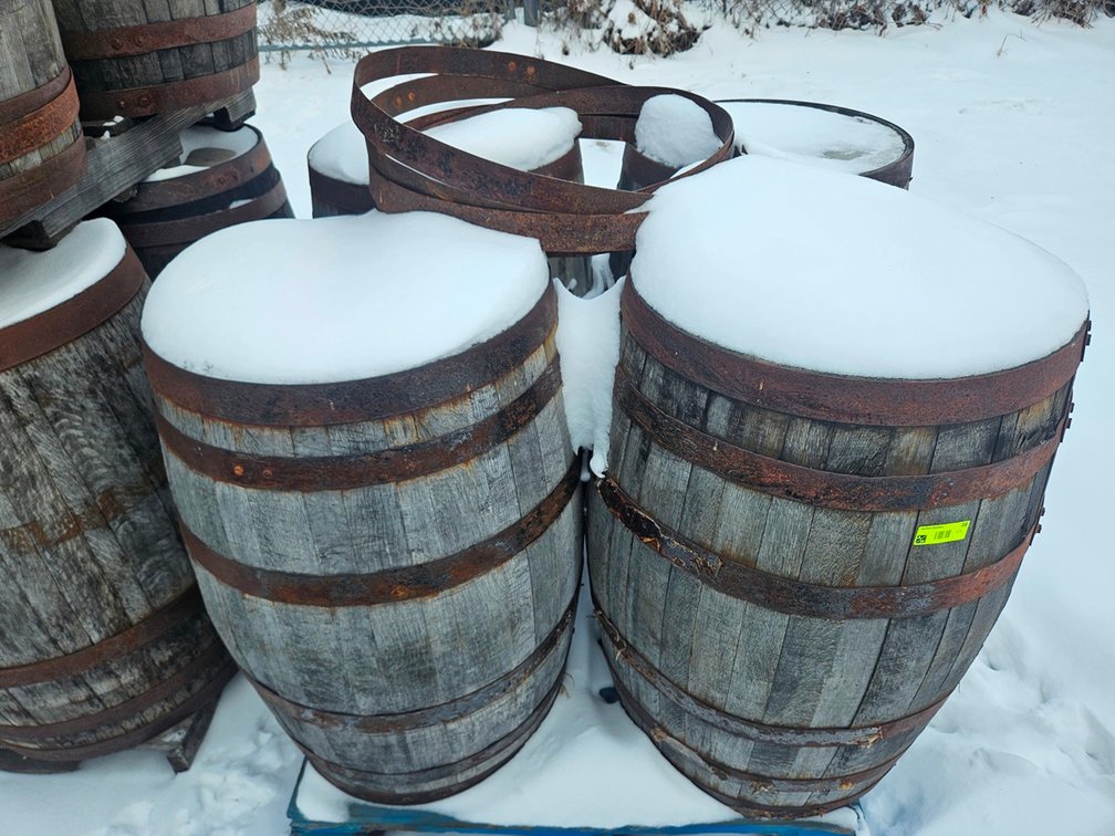 4 Oak Barrels
