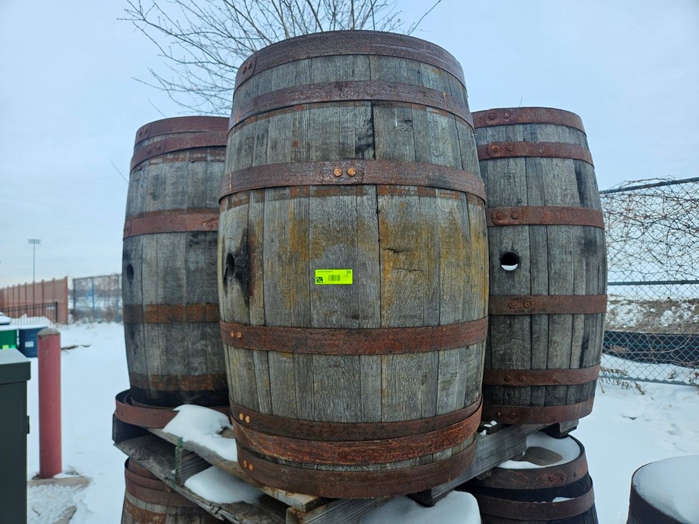 4 Oak Barrels