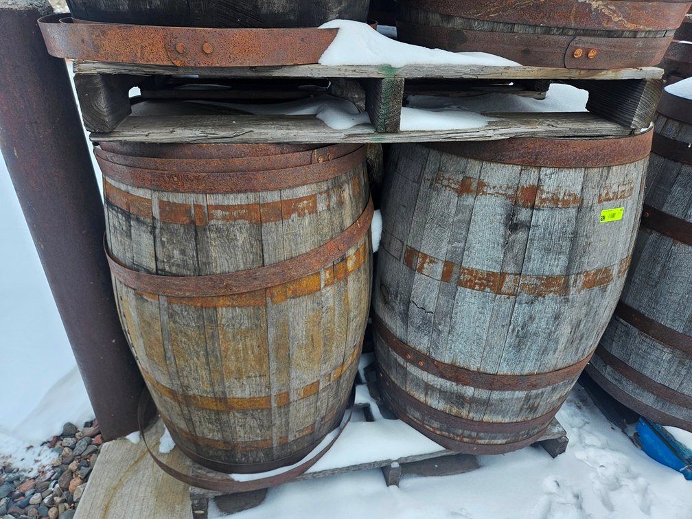 4 Oak Barrels