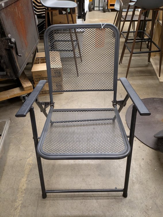 2 Metal Folding Patio Chairs