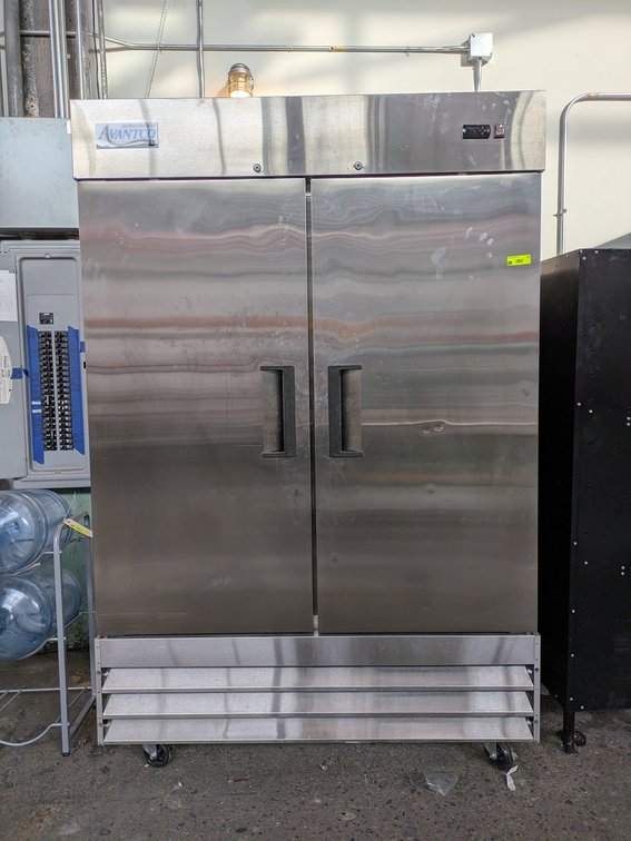 Avantco 2 Door Freezer on Wheels, Model 178A49FHC, 52"x32"x83"