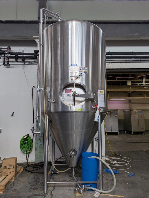 Walker SS 30 Bbl Fermentation Tank, Serial NL9632