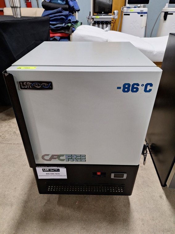 LSR CFC Free Ultra Low Temp Freezer, Model LSRU85-1A, 115V, 21"x23"x32"