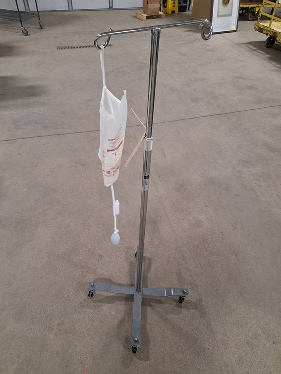 Medline Adjustable Height Medical Fluid Hanger on Wheels, Ref. #MDS80441