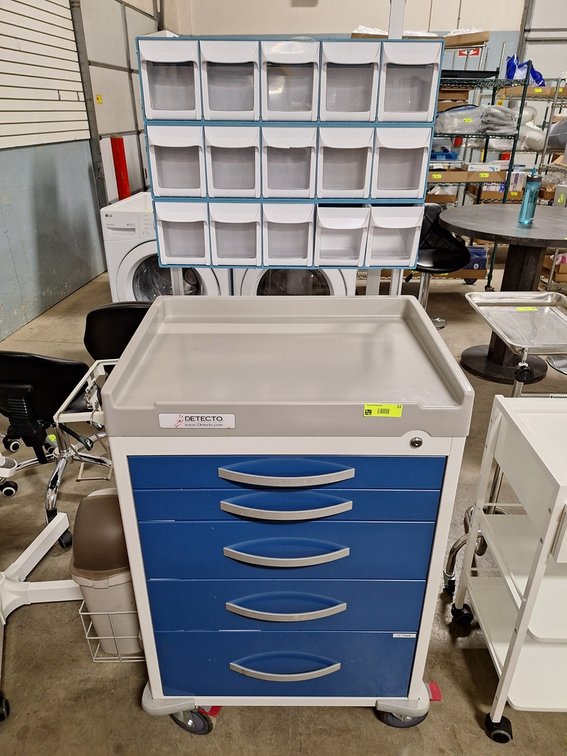 Detecto 5 Drawer Medical Cart, #BM19-05842, 26"x21"x63"