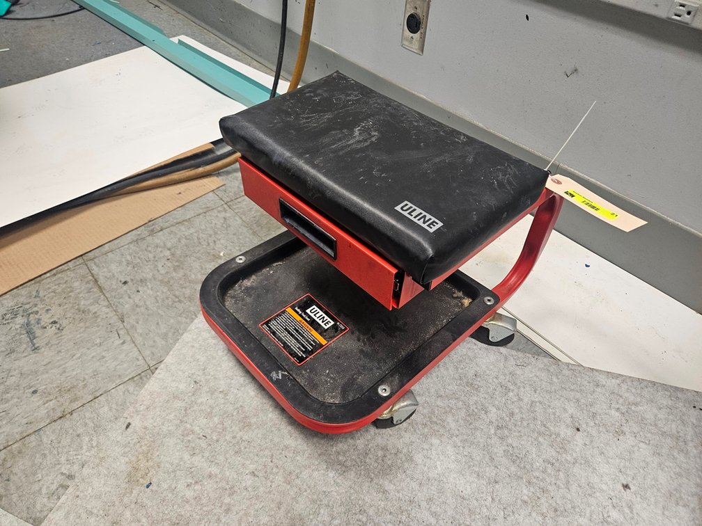 Uline H-7355 Creeper Stool
