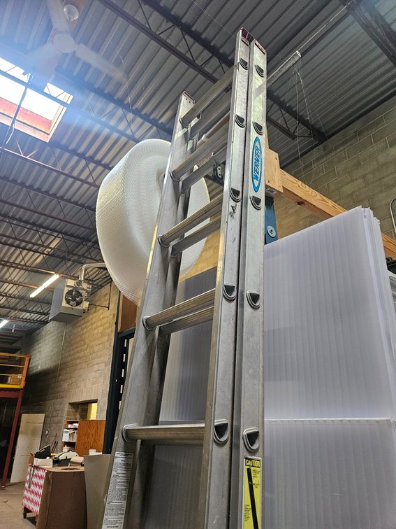 Werner Aluminum 20' Extension Ladder