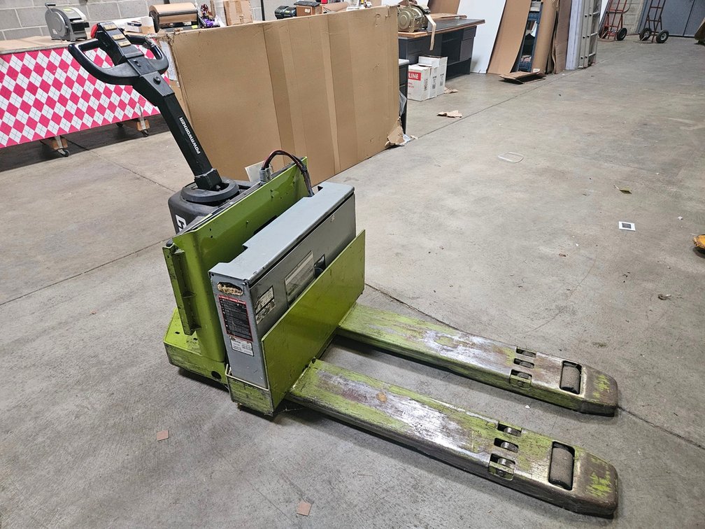 Clark 85P-7 30-405E Electric Pallet Jack, No Charger