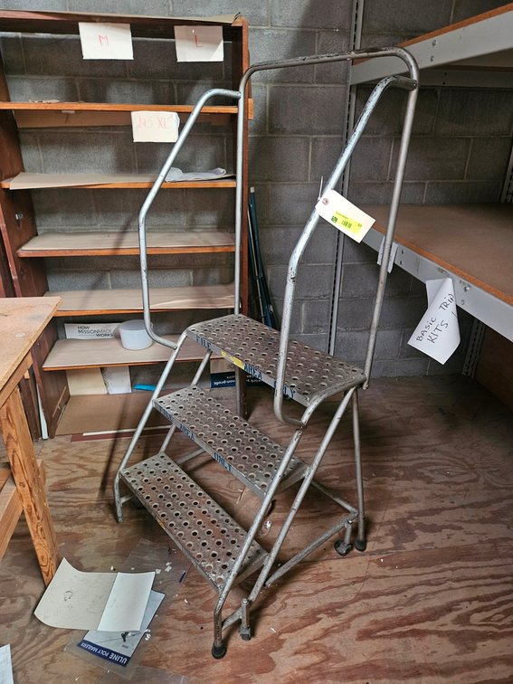 Stairs on Wheels, 29" Top Step