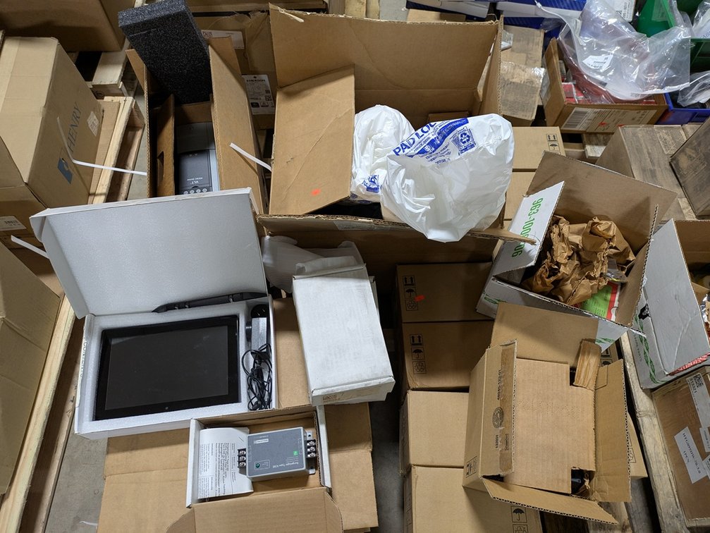 Pallet Assorted, Circuit Breakers, Surge Logic Active Tracking Filter, More