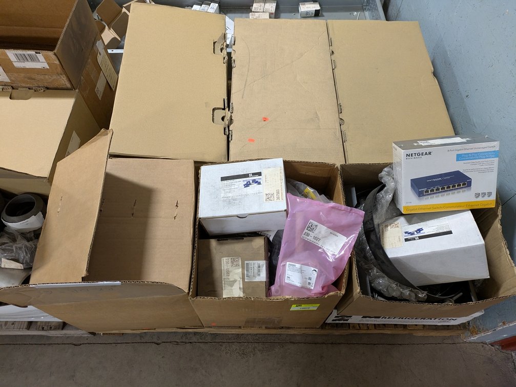 Pallet Assorted, Netgear 8-Port Gigabit Ethernet Switch, ACI Relative Humidity Accuracy Transmitter, Brackets, Invertek Optidrive AC Variable Speed Drive, More