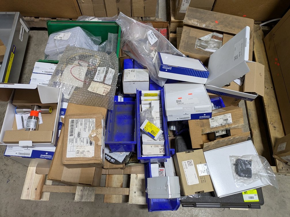 Pallet Assorted, Emerson Climate Control Valve, Fuses, Danfoss Pilot Valve, Square D Auxiliary Contact, More