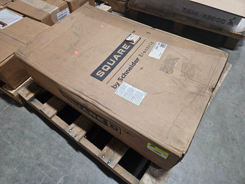 Schneider Electric Heavy Duty Fusible Safety Switch, 600V, 200A