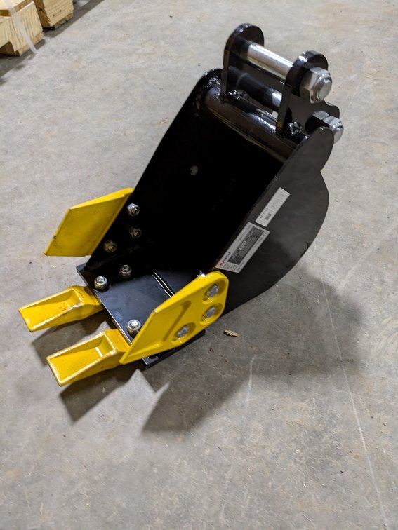 2025 IR 20cm Toothed Bucket, Unused