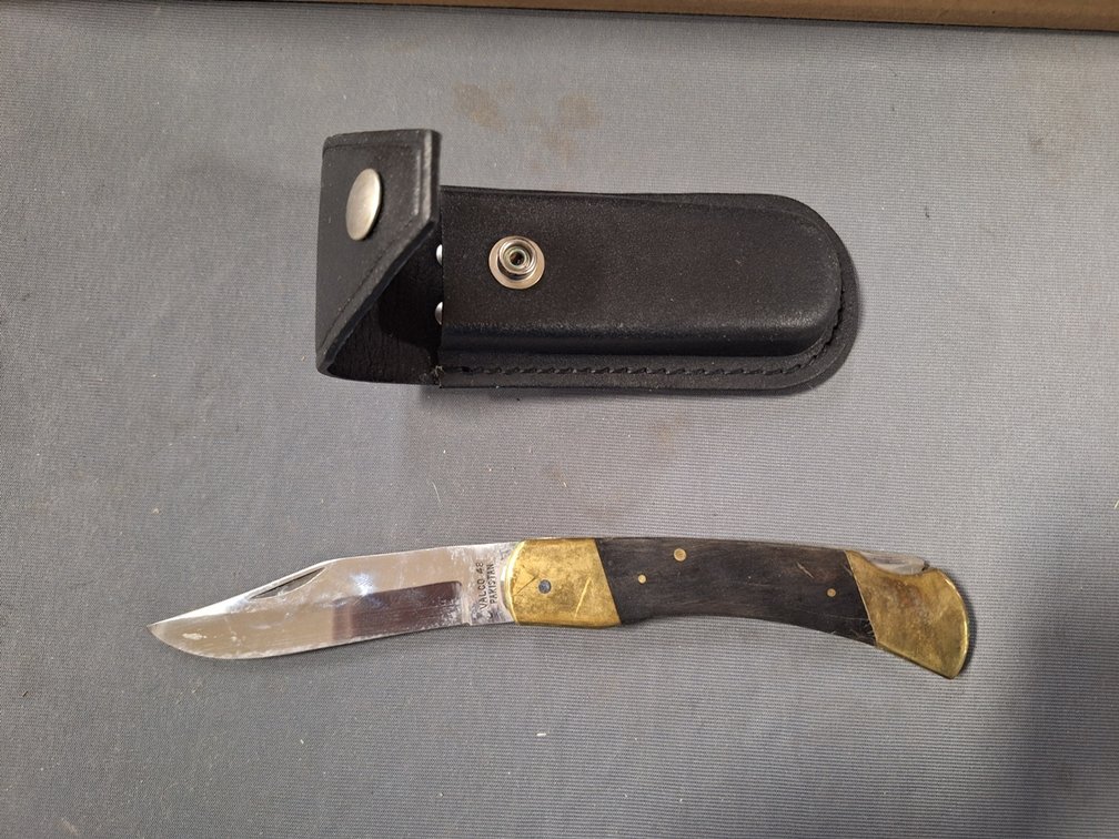 12 Valco Folding Knives, 4" Blades