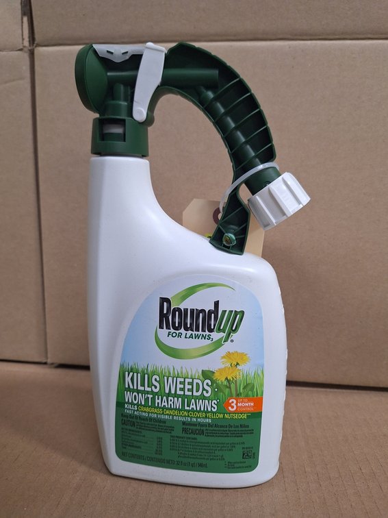 4 - Round Up For Lawns Kills Weeds Won't Harm Lawns 1QT