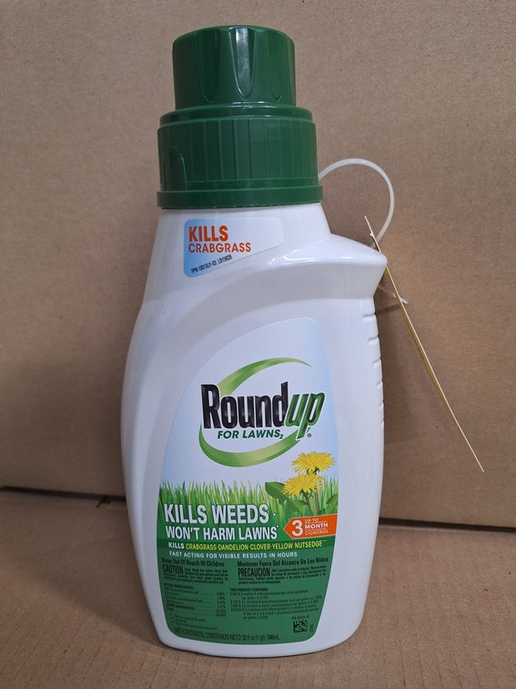 5 - Round Up For Lawns Kills Weeds Won’t Harms Lawns 1QT
