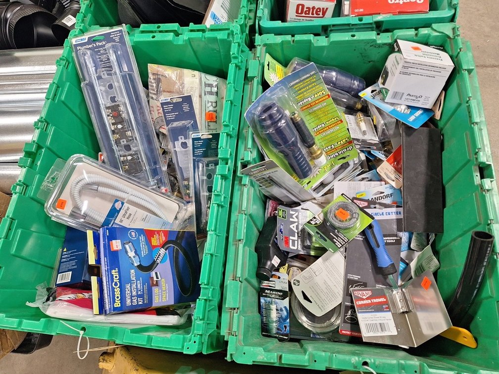 Jandorf Lamp Socket, Chamberlain Safety Sensors, 60" Ultra Flex Hose, and More