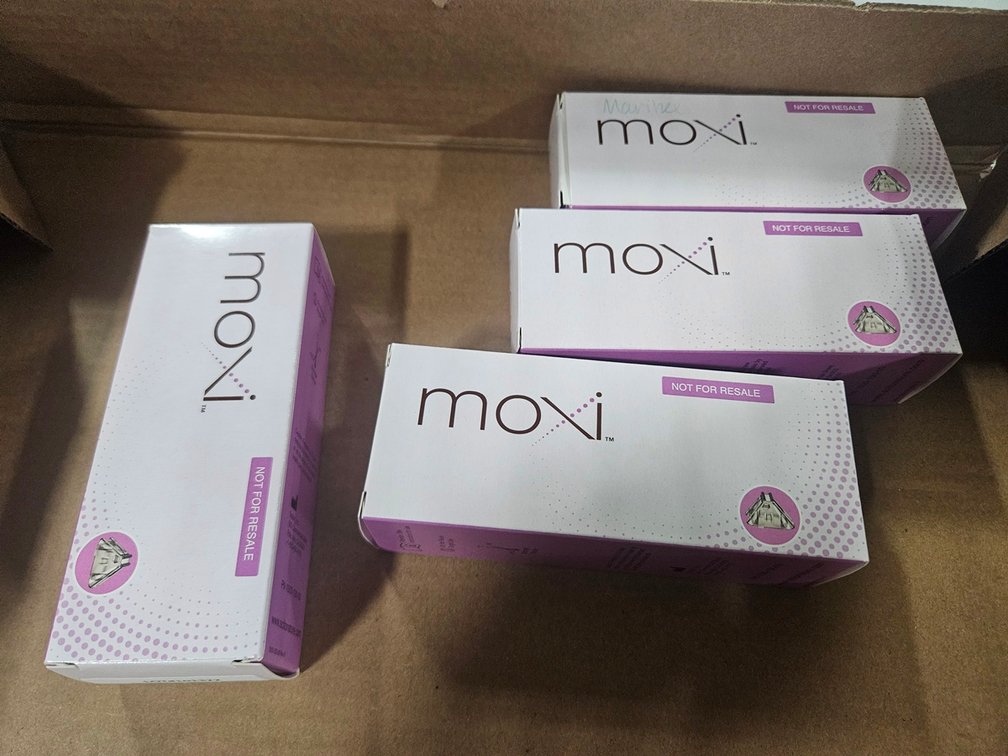 4 Boxes Moxi Laser Tips
