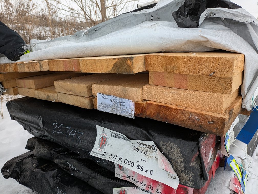 Hemlock 1.5"x8" Rough Full Sawn KD Outs, 286 Linear Feet, 12' to 20' Lengths