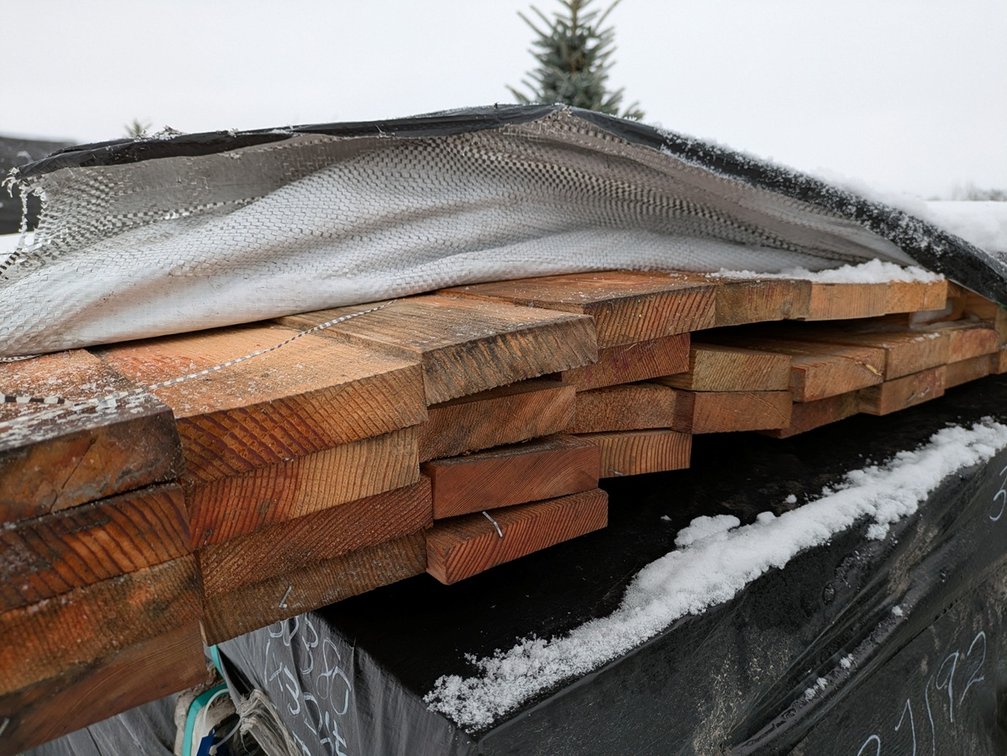 Douglas Fir 1"x4" Rough Full Sawn KD Outs, 264 Linear Feet, 5' to 10' Lengths