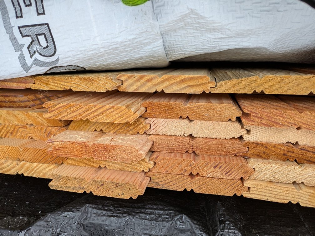 Douglas Fir 5/8"x4" Tongue and Groove Bead Ceiling KD Outs, 175 Sq. Ft., 672 Linear Feet, 8' Lengths
