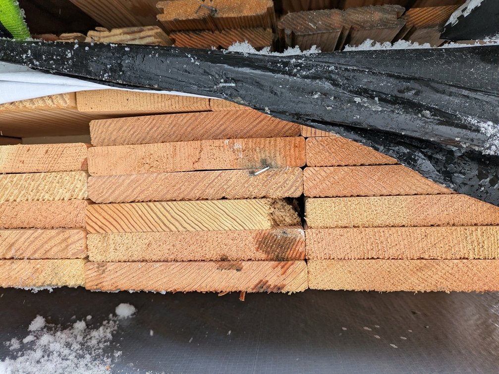 Douglas Fir 1"x6" S4SEE KD Outs, 385 Linear Feet, 6' to 10' Lengths
