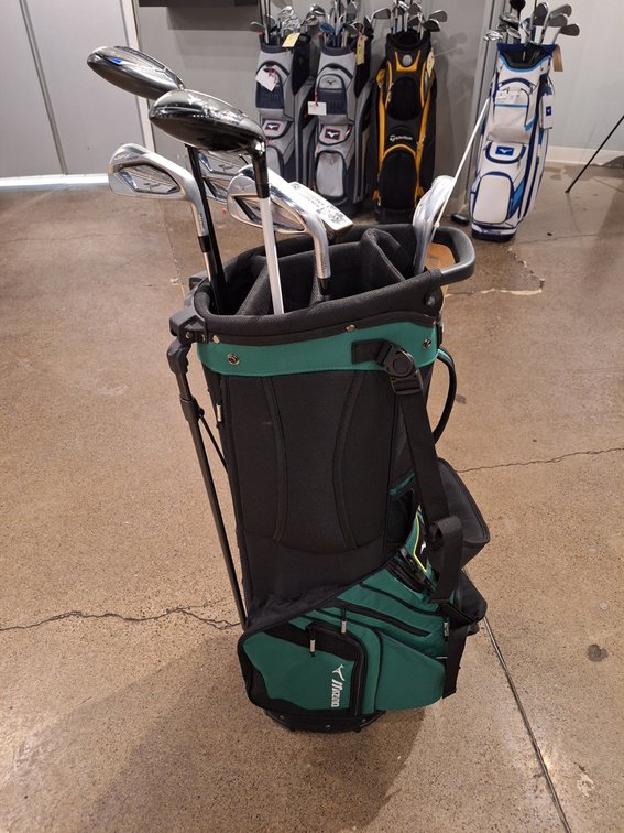 Assorted RH Golf Clubs and Bag