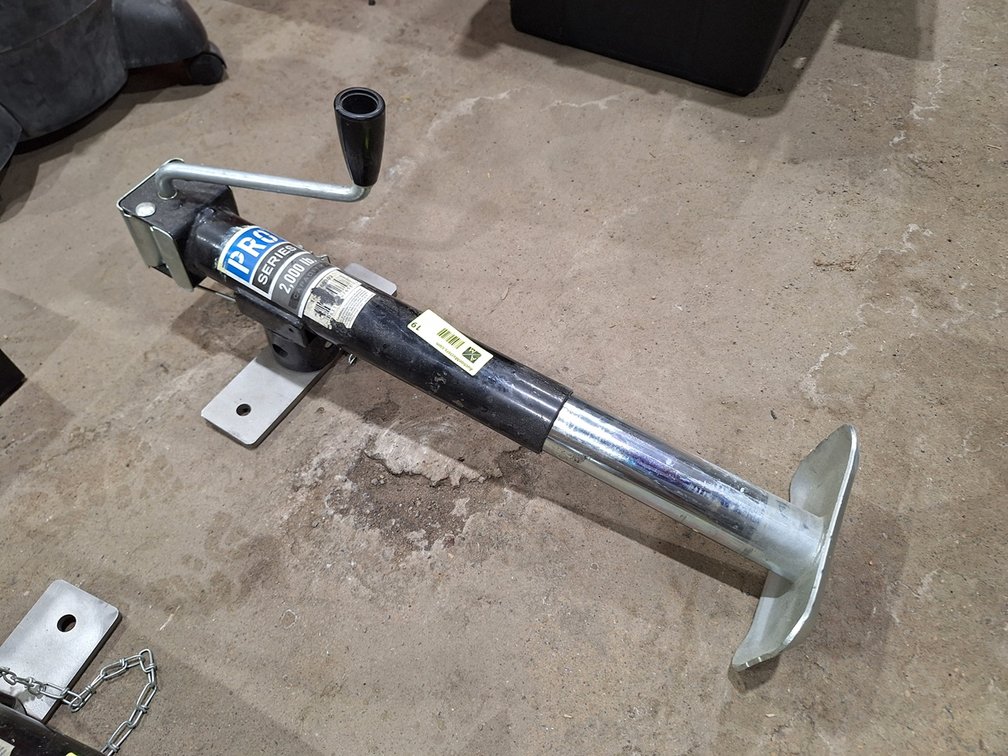 Pro Series 2,000 Lb. Trailer Jack