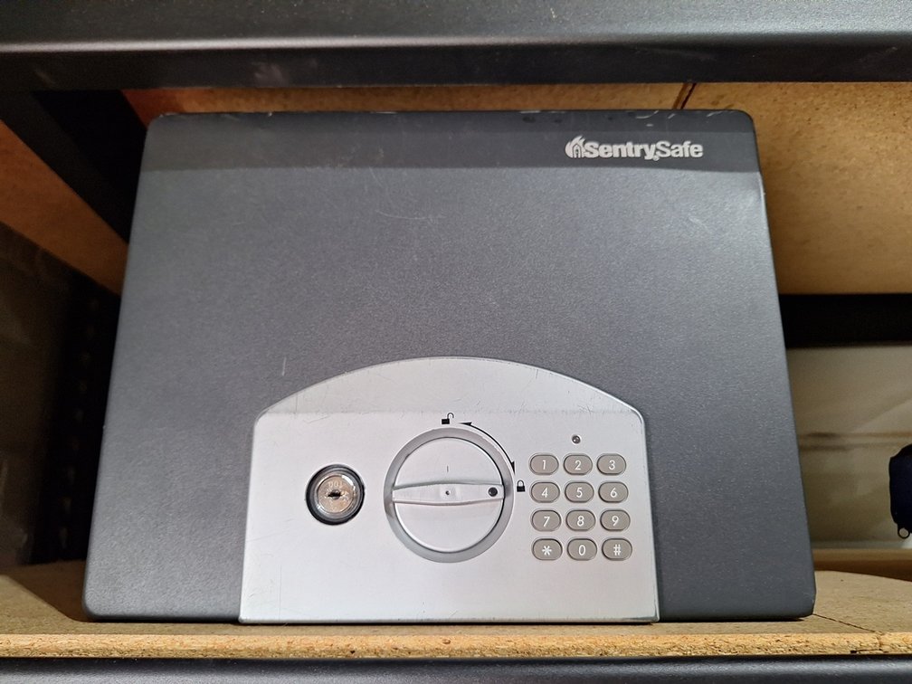 Sentry Combination Safe with Combo