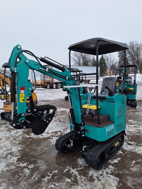 2025 CFG Mini Excavator, Model H15R, Unused